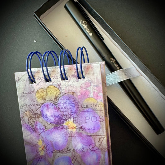 Personalised Fountain Pen and Mini Swatchbook made by Sheena Gift Bundle!